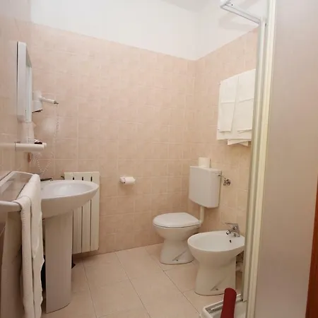 Al Ghirot Bed & Breakfast