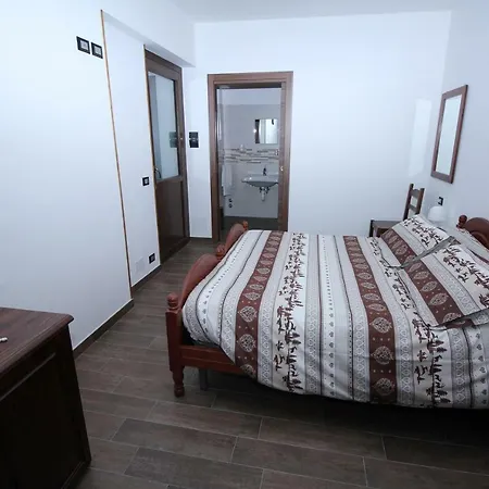 Al Ghirot فندق مبيت وإفطار كلافييري